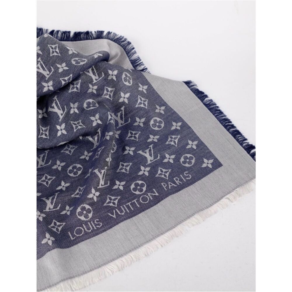 Louis Vuitton Blue and Gray Denim Monogram Wool Silk Shawl Scarf Auth - Picture 11 of 13